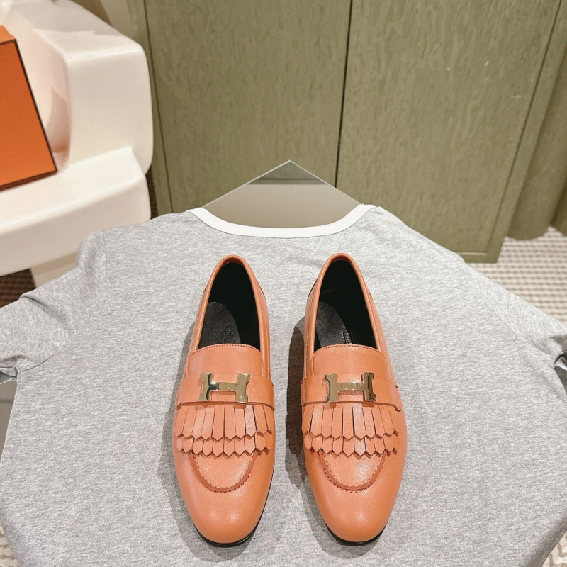 H**mes leather shoes